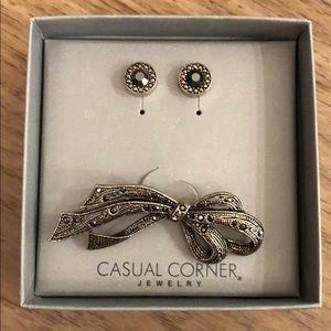 Earring and brooch set